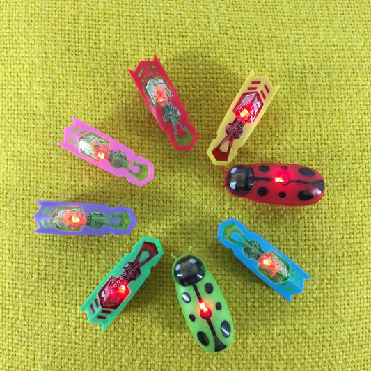 Amazing Robot Bug Toy For Cats