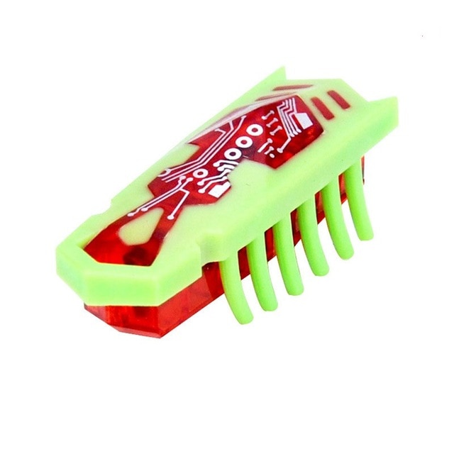 Amazing Robot Bug Toy For Cats